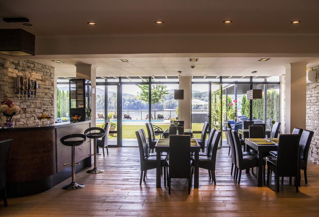 Guest House Panorama Aqualux With Free Parking Novi Sad Bagian luar foto
