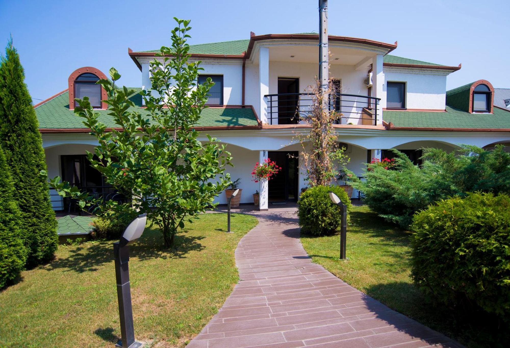 Guest House Panorama Aqualux With Free Parking Novi Sad Bagian luar foto