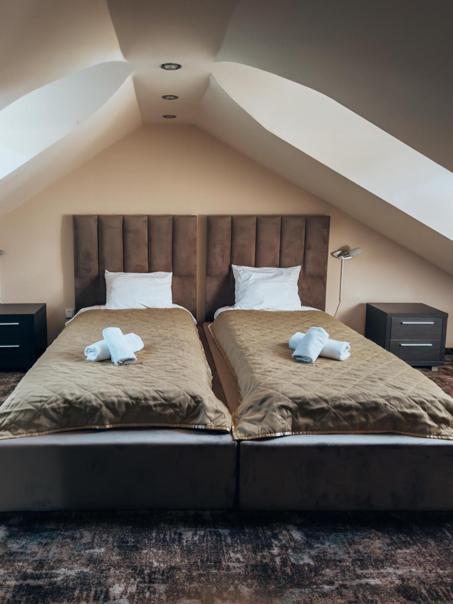 Guest House Panorama Aqualux With Free Parking Novi Sad Bagian luar foto
