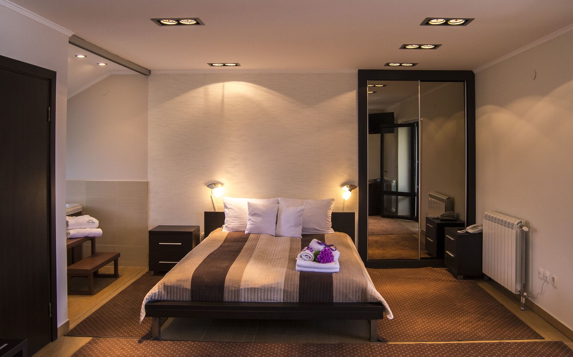 Guest House Panorama Aqualux With Free Parking Novi Sad Bagian luar foto
