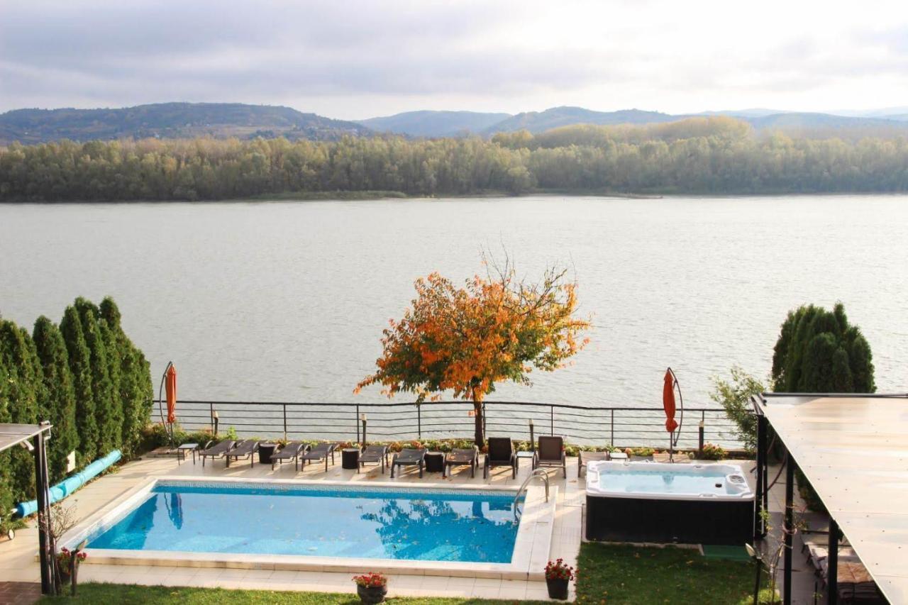 Guest House Panorama Aqualux With Free Parking Novi Sad Bagian luar foto