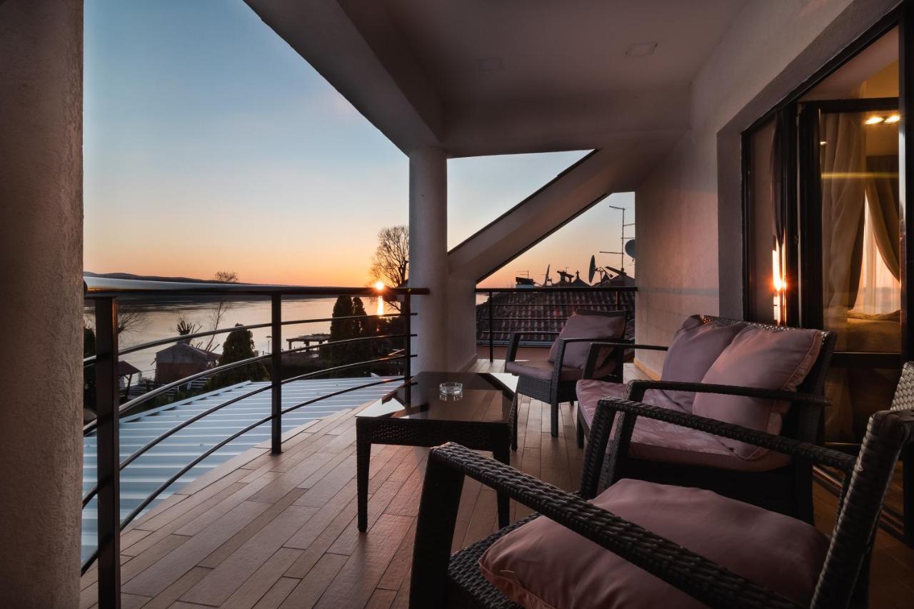 Guest House Panorama Aqualux With Free Parking Novi Sad Bagian luar foto