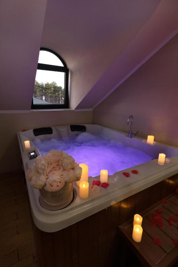 Guest House Panorama Aqualux With Free Parking Novi Sad Bagian luar foto